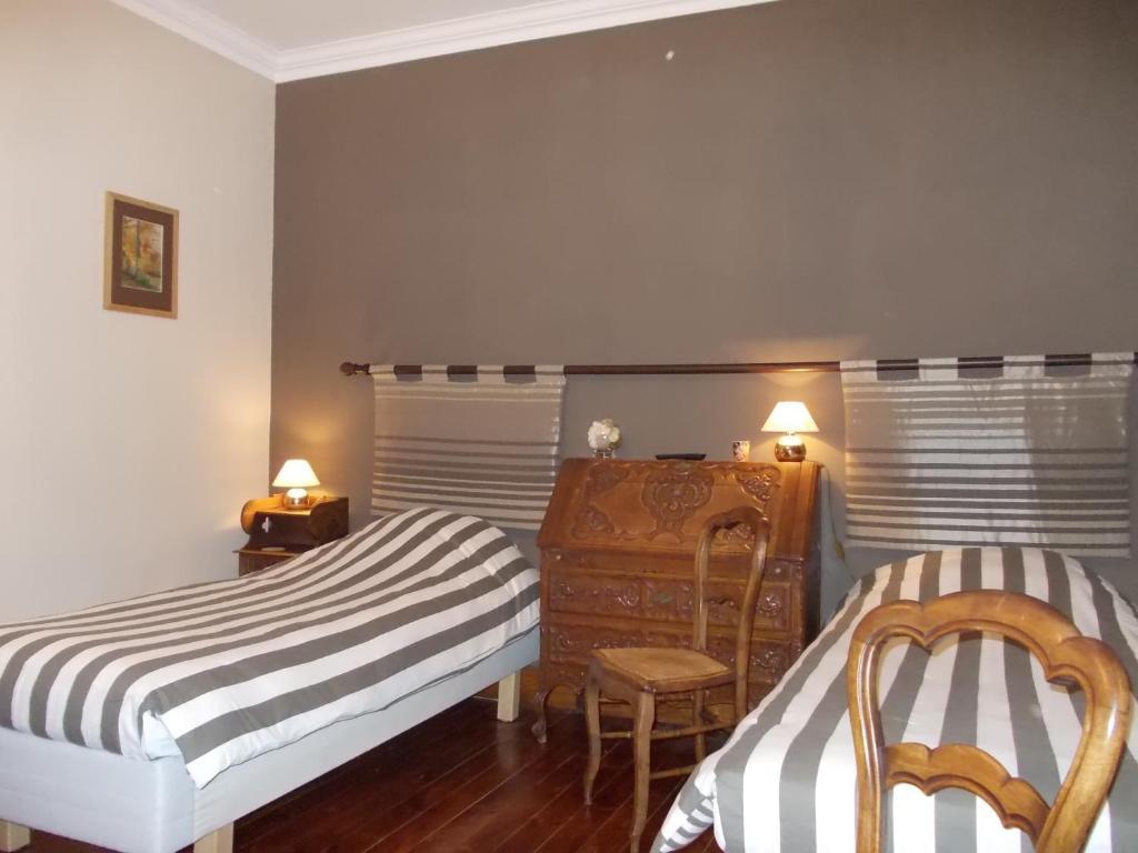 B&B Chambre Chocolat Woluwe-Saint-Lambert Oda fotoğraf